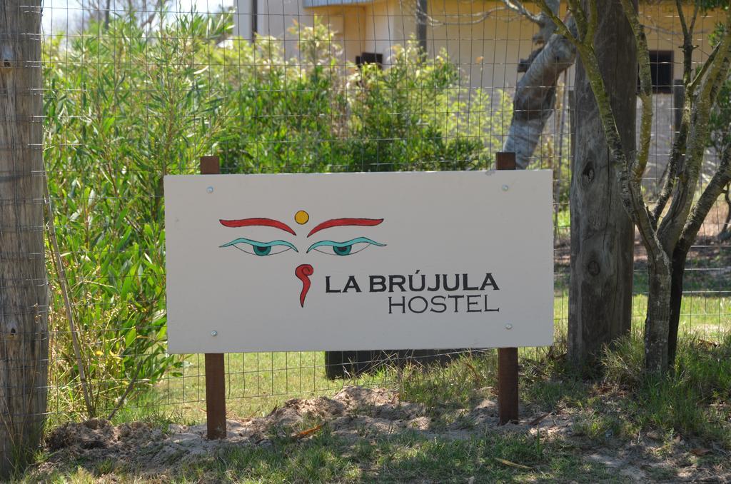 La Brujula Hostel ลาปาโลมา ภายนอก รูปภาพ